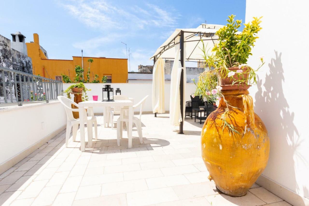 Il Vicoletto Bed & Breakfast Pulsano Bagian luar foto